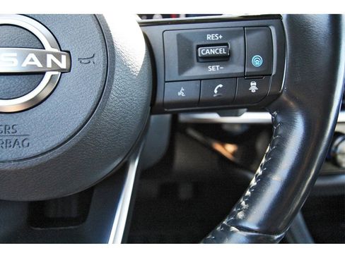 Certified 2023 Nissan Pathfinder Platinum image 16