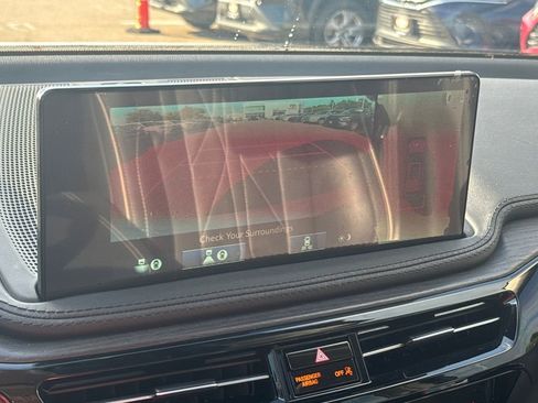 Used 2025 Acura MDX w/ Advance Package image 23