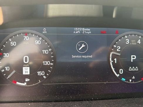 Used 2021 Land Rover Defender 110 X-Dynamic SE AWD/4WD image 9