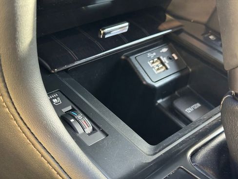 Certified 2023 Lexus GX 460 Premium image 37