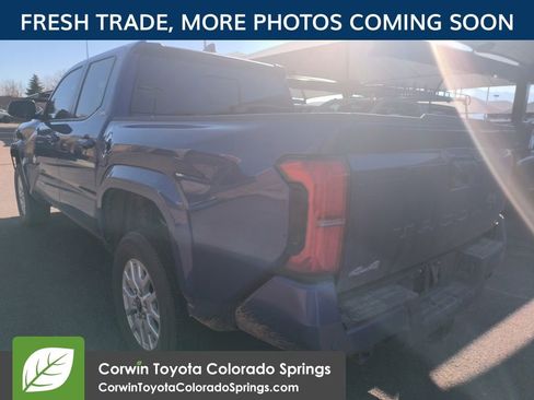 Used 2025 Toyota Tacoma SR5 image 6