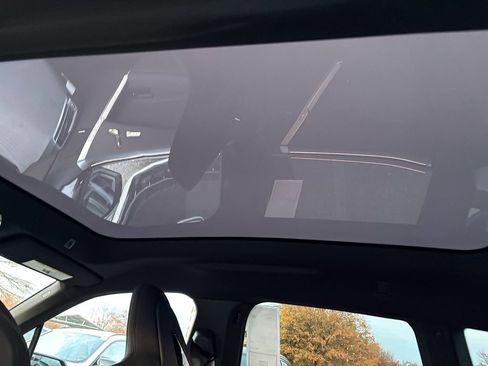 Used 2026 BMW iX xDrive45 image 9