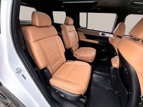 Certified 2026 Hyundai Santa Fe Calligraphy image 27