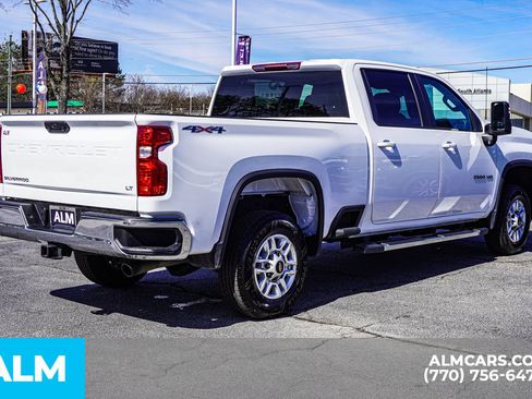 Used 2025 Chevrolet Silverado 2500 LT w/ Convenience Package AWD/4WD image 6