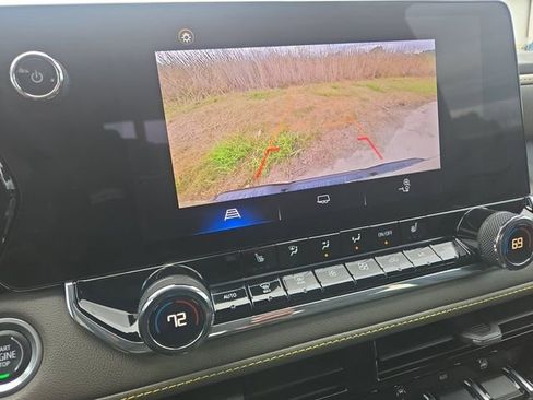 Used 2023 Chevrolet Colorado ZR2 image 32