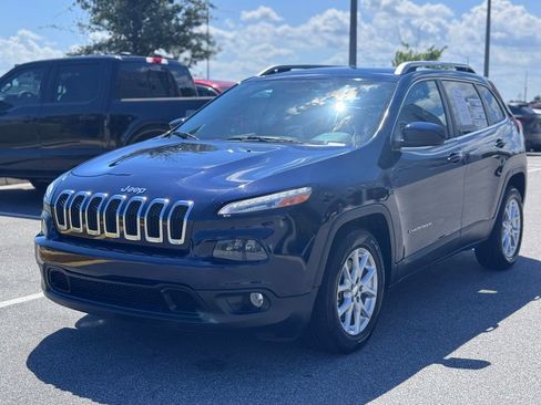 Used 2014 Jeep Cherokee Latitude FWD image 3