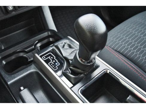 Used 2019 Toyota Tacoma SR5 RWD image 30
