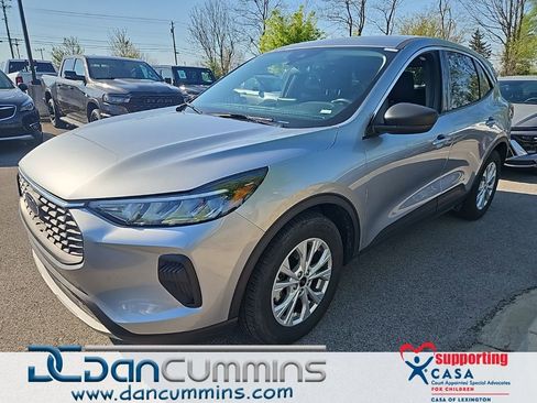Used 2024 Ford Escape Active image 1