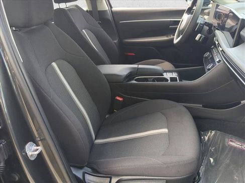 Used 2025 Hyundai Sonata SEL FWD image 19