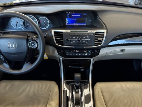 Used 2016 Honda Accord LX image 13