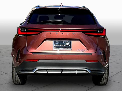 New 2026 Lexus NX 450h+ F Sport image 4