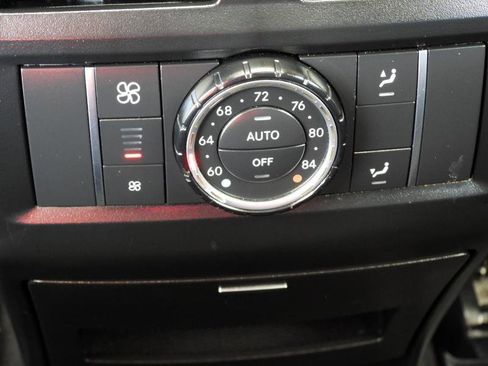 Used 2018 Mercedes-Benz GLS 450 4MATIC image 46