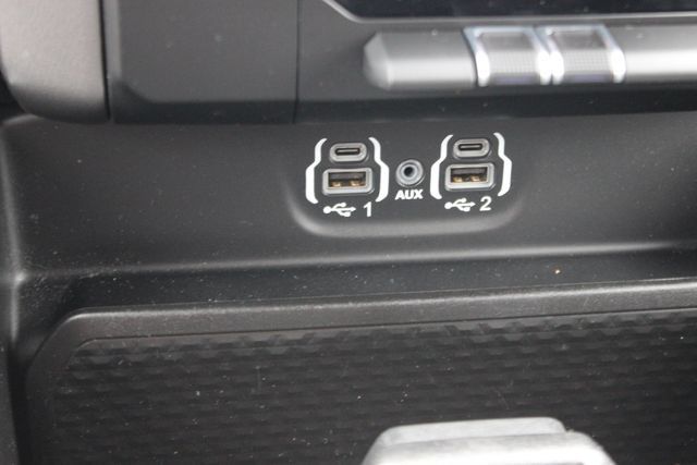 Used 2023 RAM 1500 Laramie AWD/4WD image 10