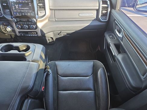 Used 2021 RAM 1500 Laramie image 14