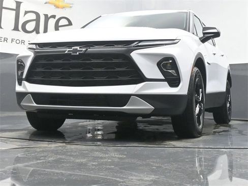 New 2025 Chevrolet Blazer LT w/ Midnight/Sport Edition image 34