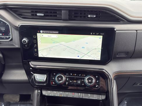 Used 2023 GMC Sierra 1500 AT4 w/ Technology Package image 38