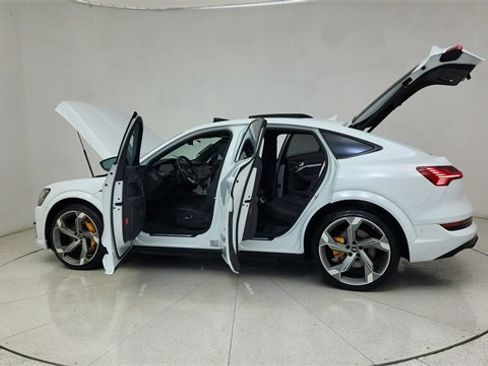 Used 2023 Audi e-tron S Prestige w/ Prestige Package image 73