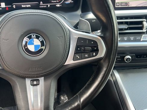 Used 2023 BMW M440i Convertible w/ Premium Package image 35