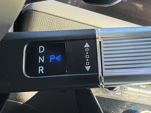 Used 2025 Hyundai Sonata SEL FWD image 24
