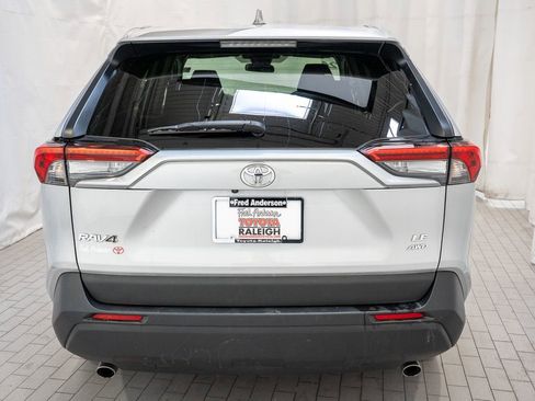 Used 2024 Toyota RAV4 LE image 4