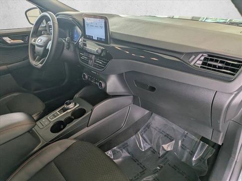 Used 2025 Ford Escape ST-Line image 22