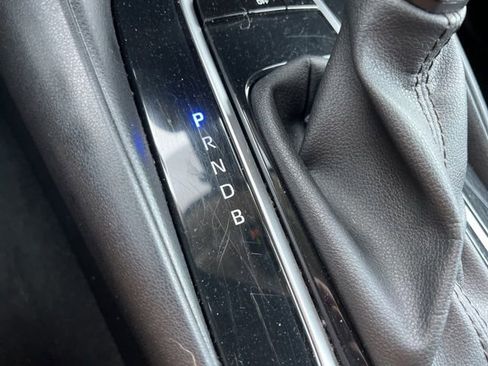 Used 2023 Toyota Corolla LE image 25