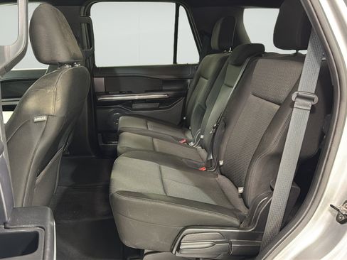 Used 2021 Ford Expedition XLT RWD image 19