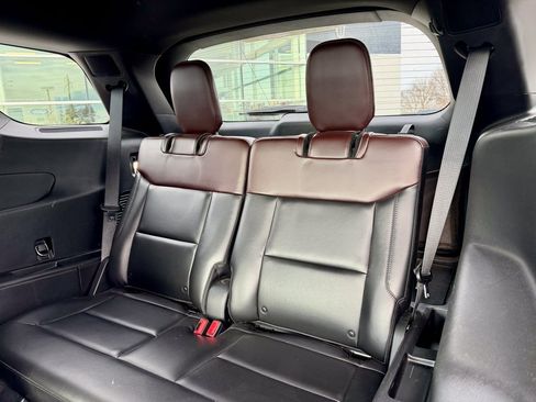 Used 2020 Ford Explorer Platinum w/ Premium Technology Package image 14