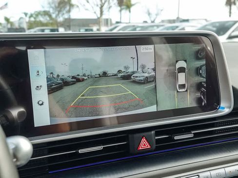 Used 2024 Hyundai Ioniq 6 Limited image 24