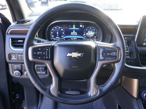 Used 2023 Chevrolet Tahoe High Country image 12