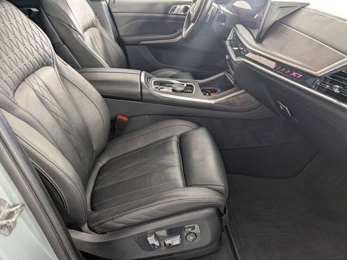 Used 2024 BMW X7 xDrive40i w/ M Sport Package image 38