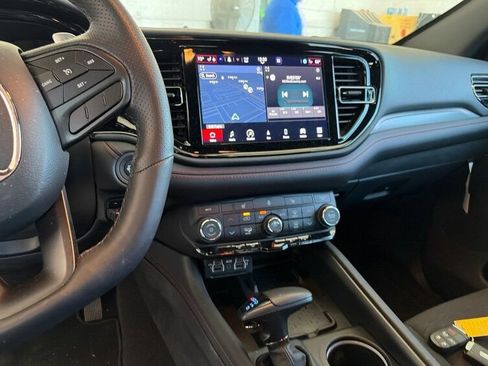 Used 2025 Dodge Durango R/T w/ Blacktop Package AWD/4WD image 4