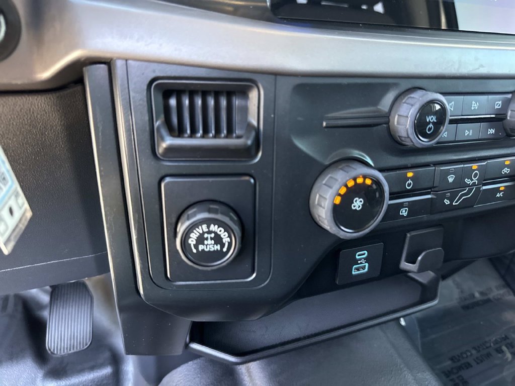 Used 2024 Ford F150 XL RWD image 31