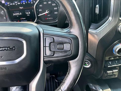Used 2020 GMC Sierra 2500 Denali w/ Denali Ultimate Package AWD/4WD image 20
