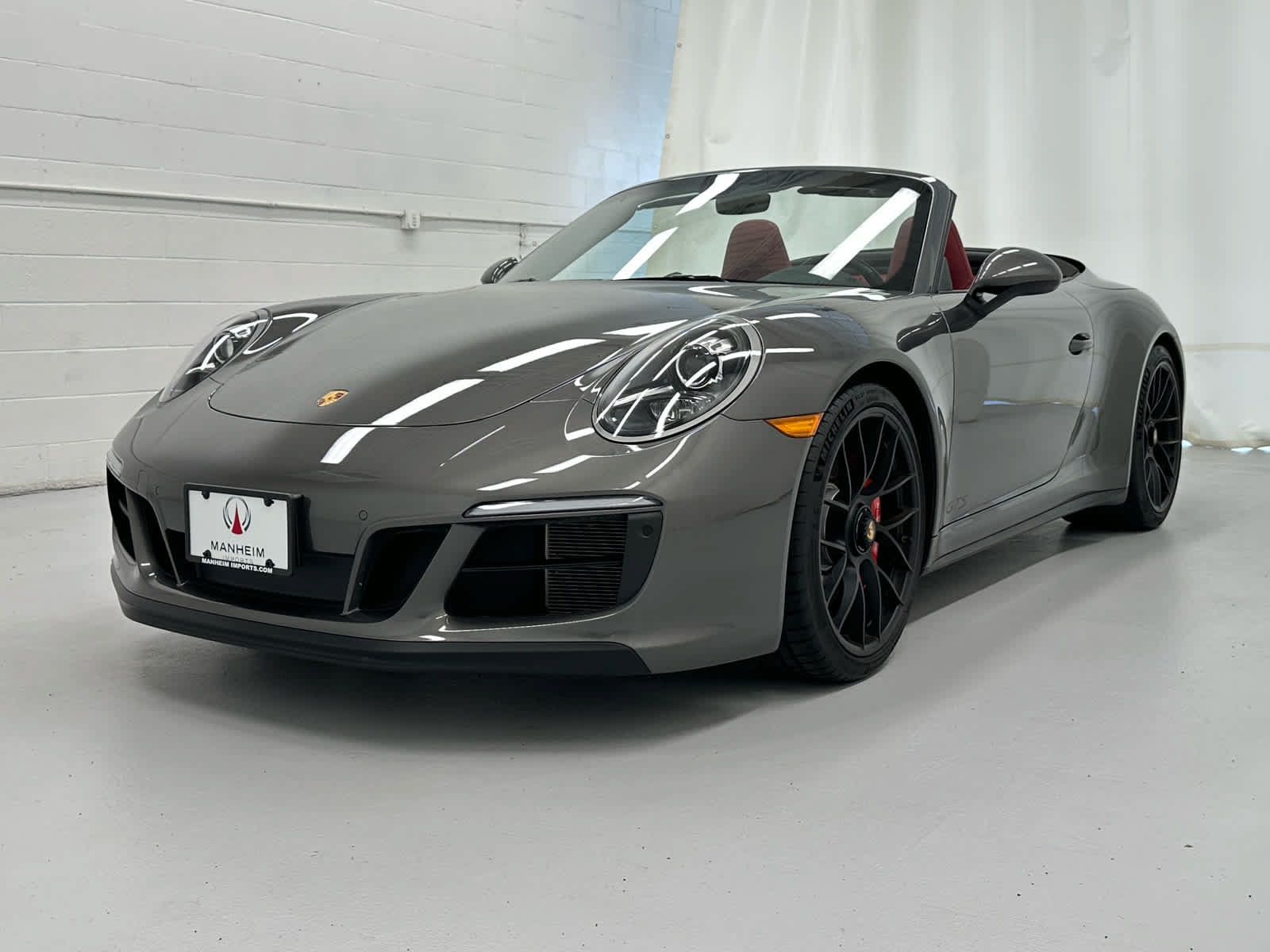 Used 2019 Porsche 911 Carrera GTS RWD image 4