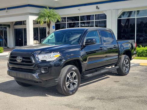 Used 2022 Toyota Tacoma SR w/ SR Convenience Package RWD image 7