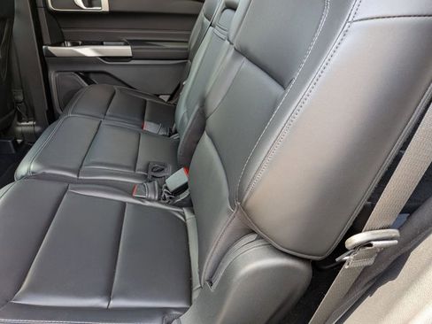 Used 2023 Ford Explorer XLT w/ Equipment Group 202A image 14