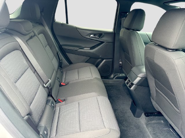 New 2027 Chevrolet Equinox LT FWD image 22