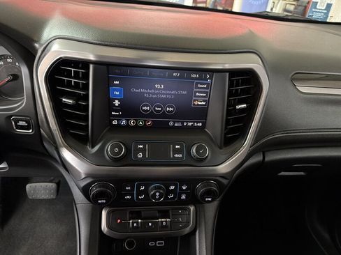Used 2020 GMC Acadia SLT AWD/4WD image 14