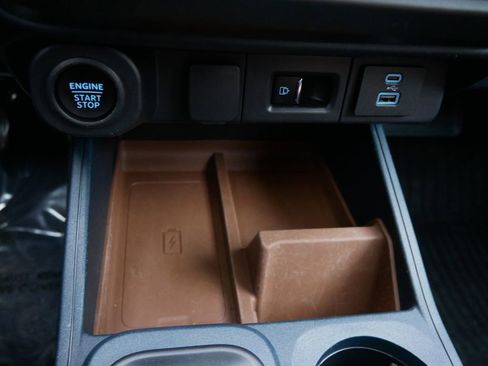 Used 2023 Ford Maverick Lariat w/ Lariat Luxury Package image 27