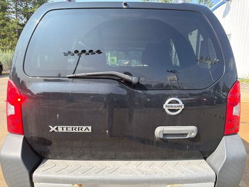 Used 2014 Nissan Xterra X AWD/4WD image 6