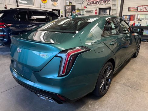 Used 2025 Cadillac CT4 V w/ Super Cruise Package AWD/4WD image 6