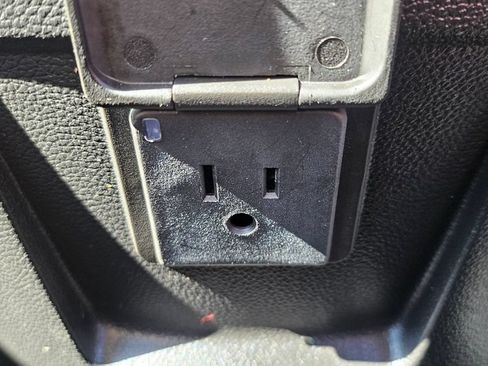 Used 2011 Buick Regal CXL w/ RL6 Preferred Equipment Group FWD image 29