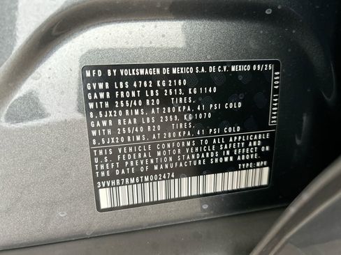 New 2026 Volkswagen Tiguan SE R-Line FWD image 52