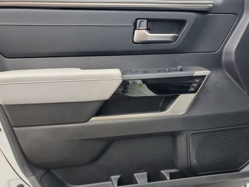 New 2026 Toyota Tundra Limited AWD/4WD image 16