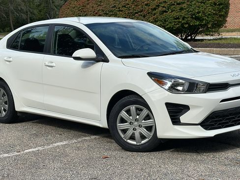 Used 2023 Kia Rio LX image 1
