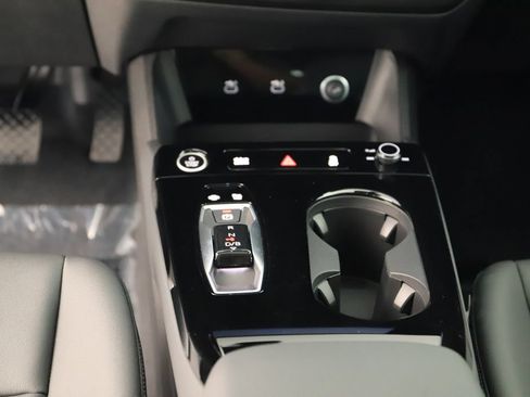 New 2027 Audi Q6 e-tron Premium Plus AWD/4WD image 19