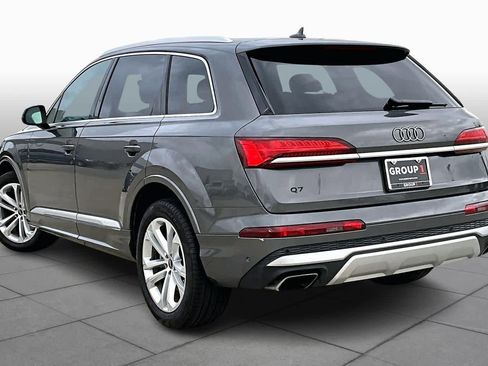Used 2025 Audi Q7 Premium Plus image 12