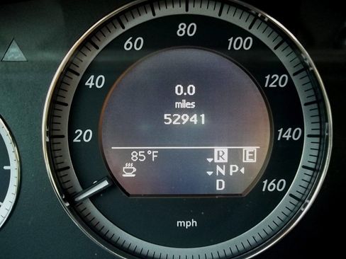 Used 2011 Mercedes-Benz E 350 4MATIC Sedan image 18