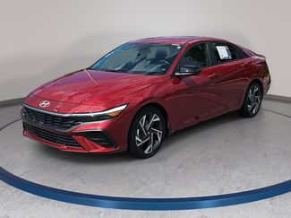 Used 2025 Hyundai Elantra Sport FWD video 1